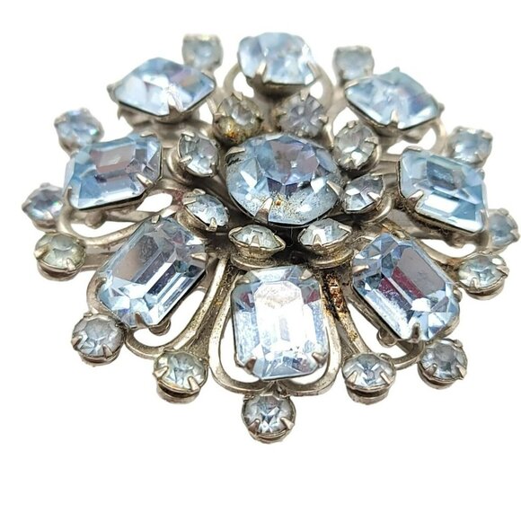 Light Blue Glass Rhinestone Large Flower Silver Tone Vintage Brooch Vintage - Picture 2 of 4